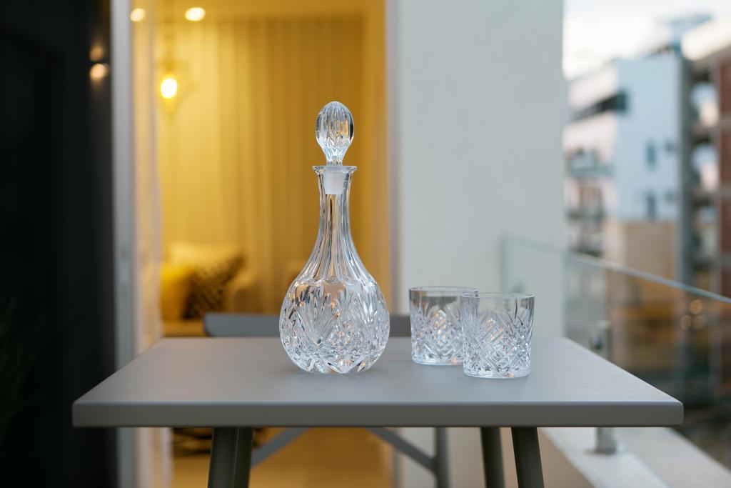 K Suites Tlv By The Beach เทลอาวีฟ ภายนอก รูปภาพ
