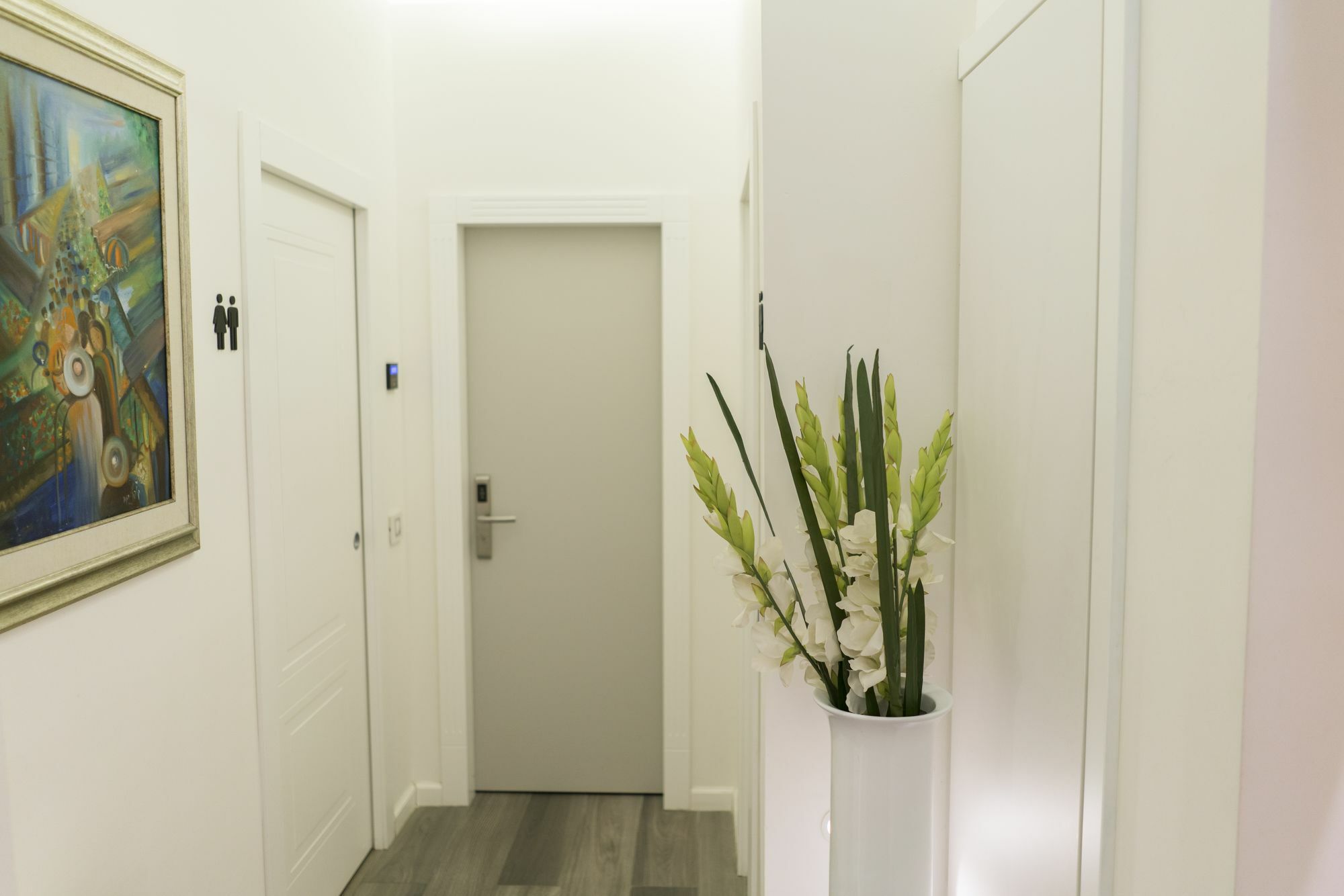 K Suites Tlv By The Beach เทลอาวีฟ ภายนอก รูปภาพ